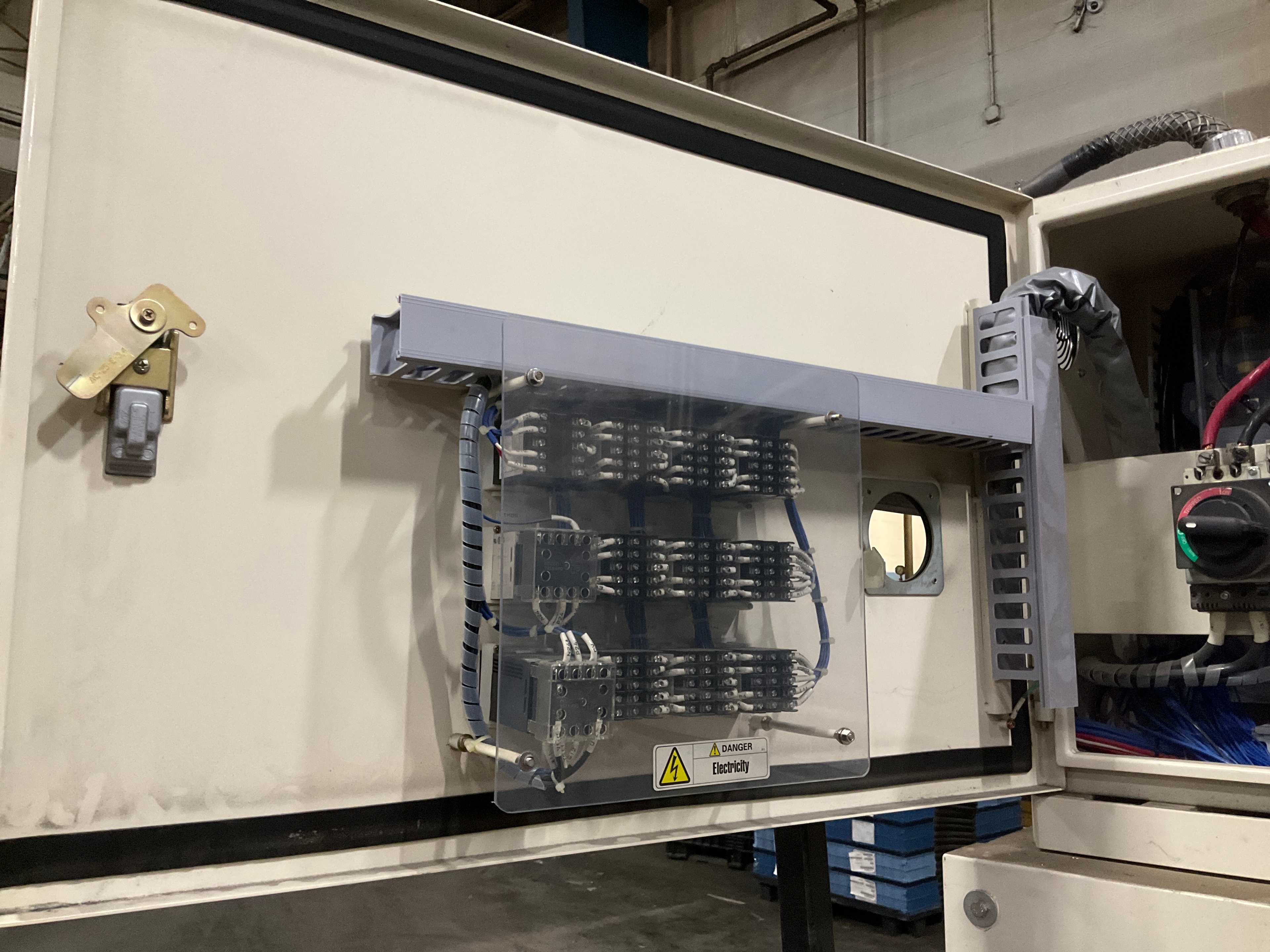 INDUSTRIAL OVEN - COOKING OVENS