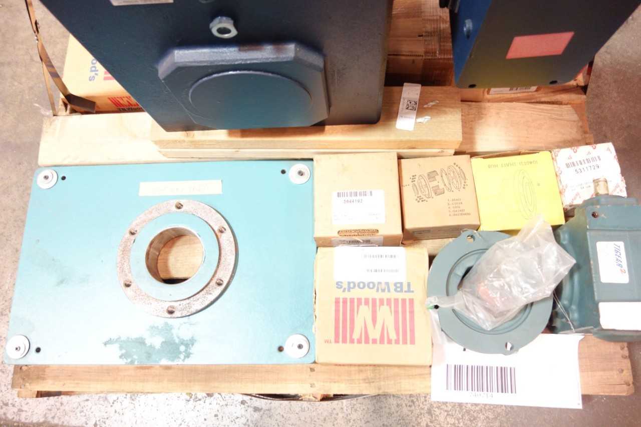 1 PALLET OF ASSORTED GEAR REDUCERS, SHAFT HUB, COUPLINGS-FALK, TB WOODS, TIGEAR, STOCK - GEAR REDUCERS