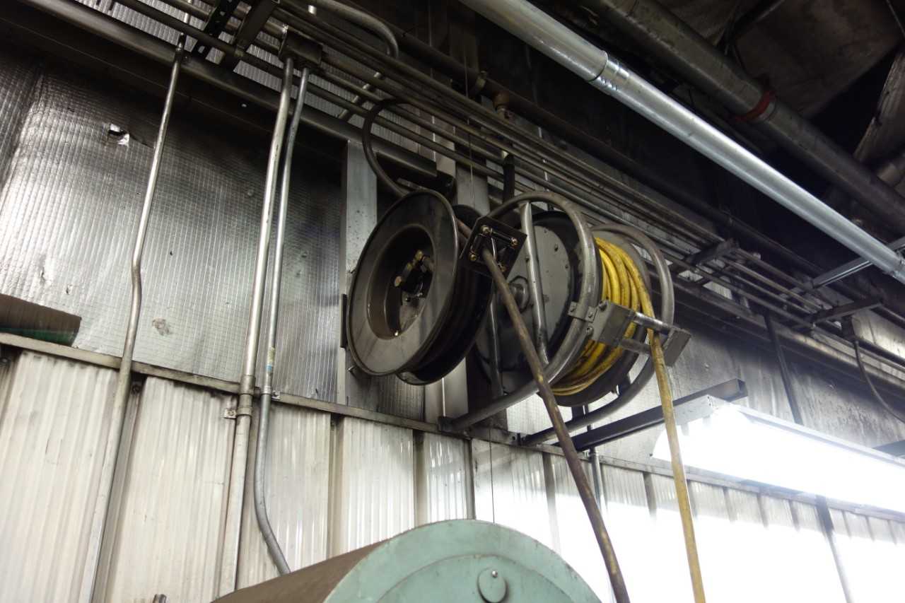 LOT OF 6 ASSORTED PNEUMATIC HOSE REELS - HOSE