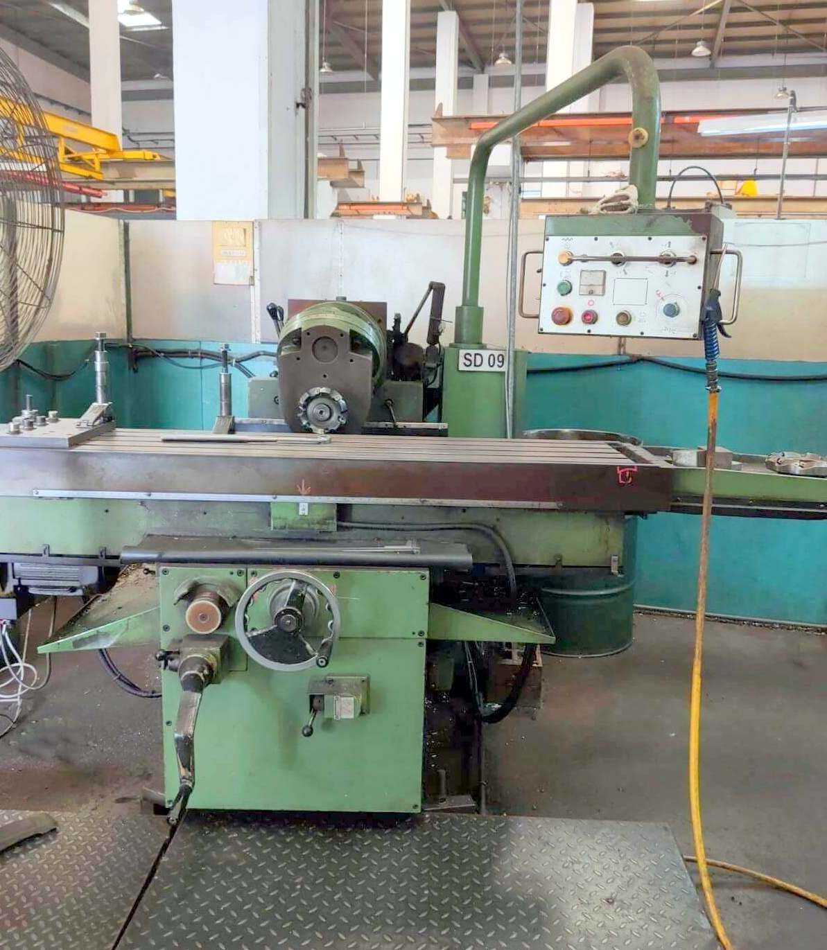2006 Ho Chun Universe Head Bed Milling UH 1250 - MILLING MACHINES