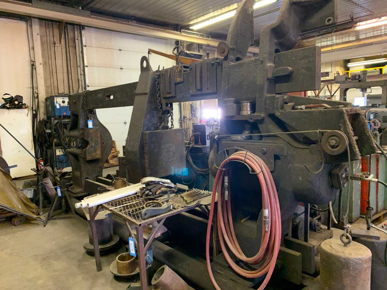Heavy Horizontal Press - PRESSES