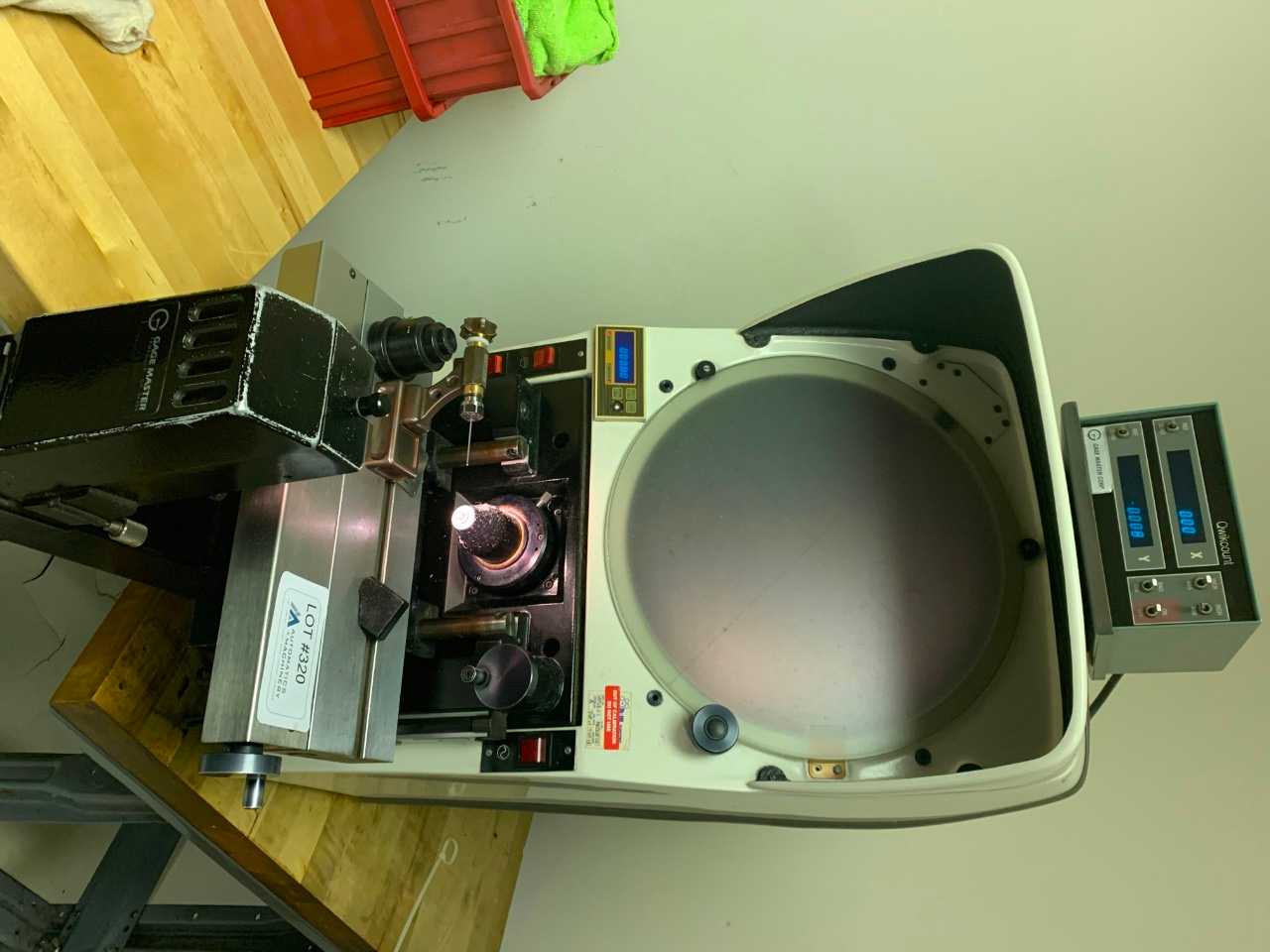 Gage Master 28/CM1 Optical Comparator - PROCESS EQUIPMENT