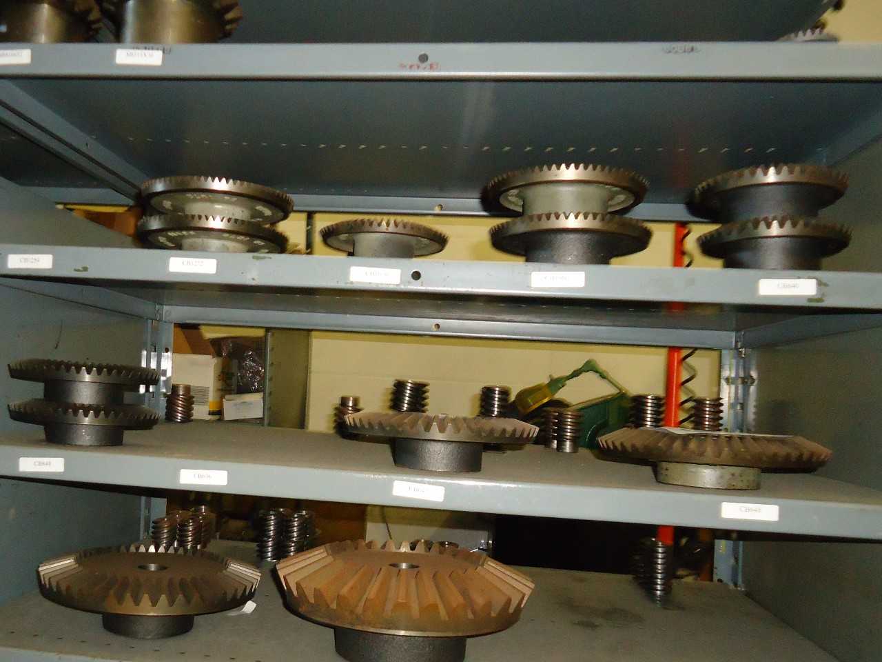 LOT OF 6 Pitch Bevel Gears, Union Gear - MISCELLANEOUS