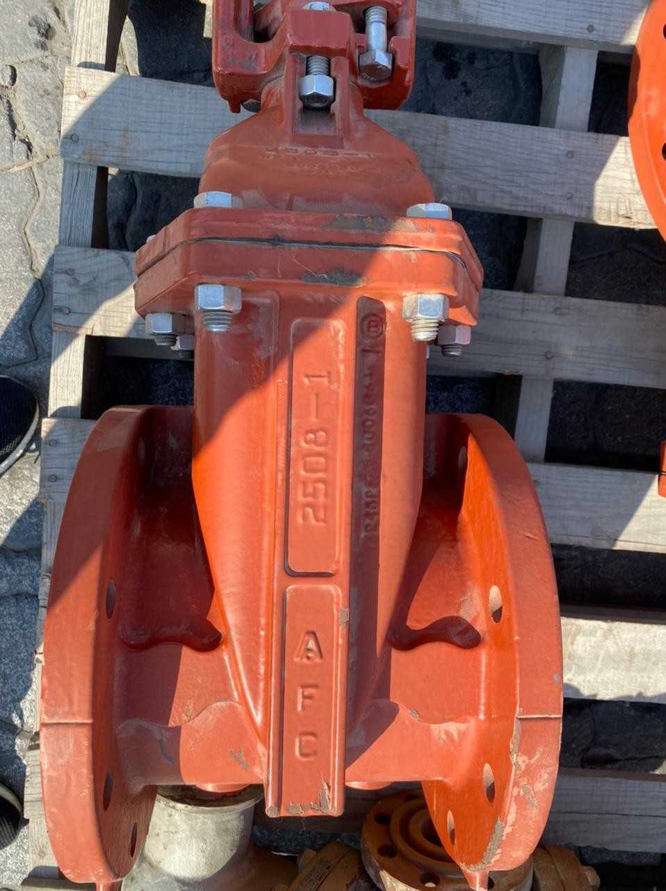 PALLET OF ASSORTED VALVES - VALVES
