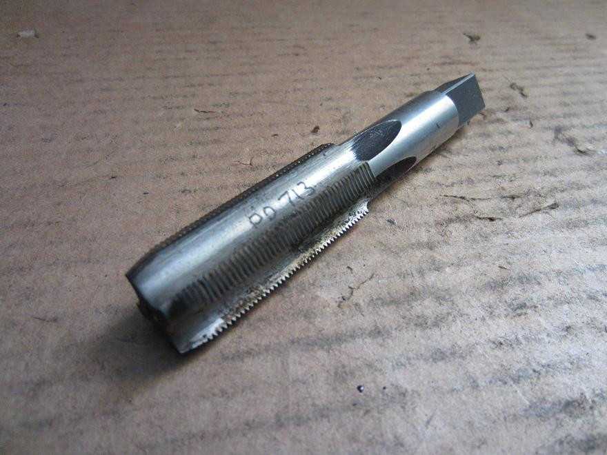 4-Flute Thread Hand Tap 3/4" -27 TPI NS 2" Long Flutes 4-1/4" OAL Used Good - MACHINING ACCESSORIES & TOOLING