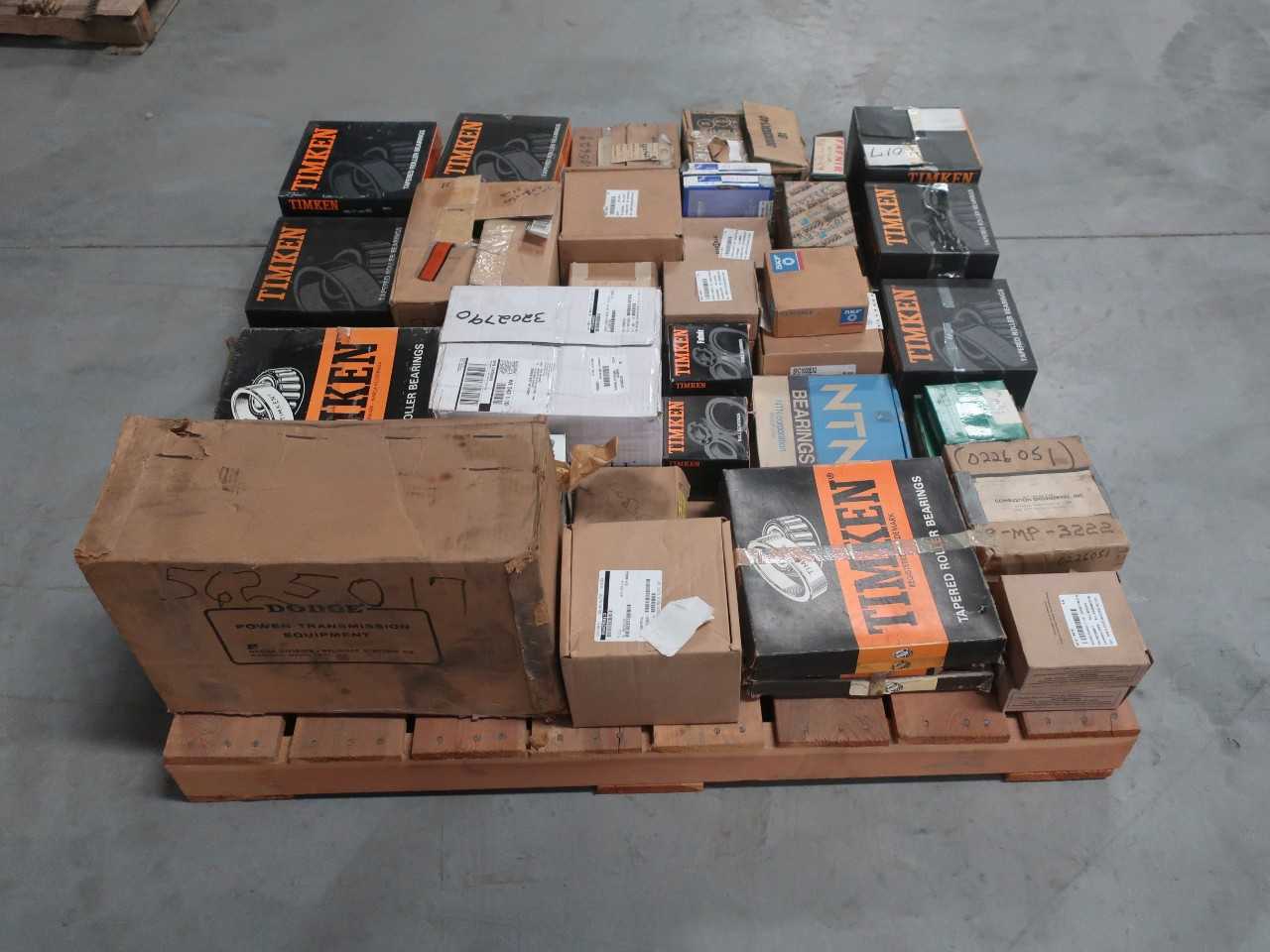 1 PALLET OF ASSORTED BEARINGS - BEARINGS