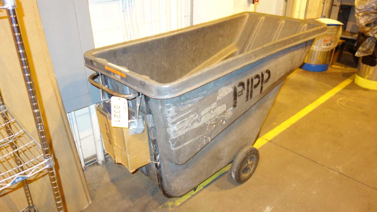 RUBBERMAID 1015 1000LBS PLASTIC GARBAGE HOPPER - WASTE BINS