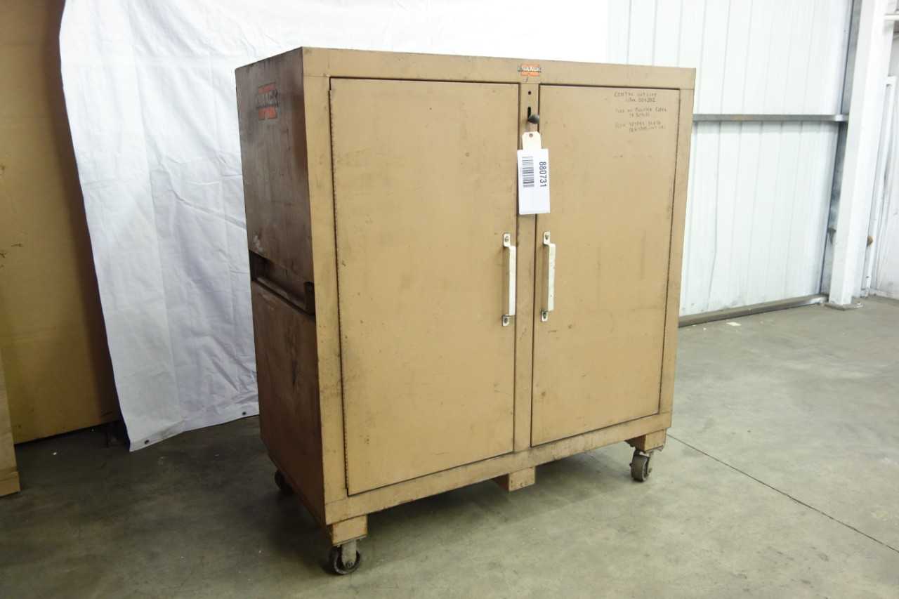 KNAACK DUAL SIDED 2-DOOR MOBILE CABINET - TOOL STORAGE