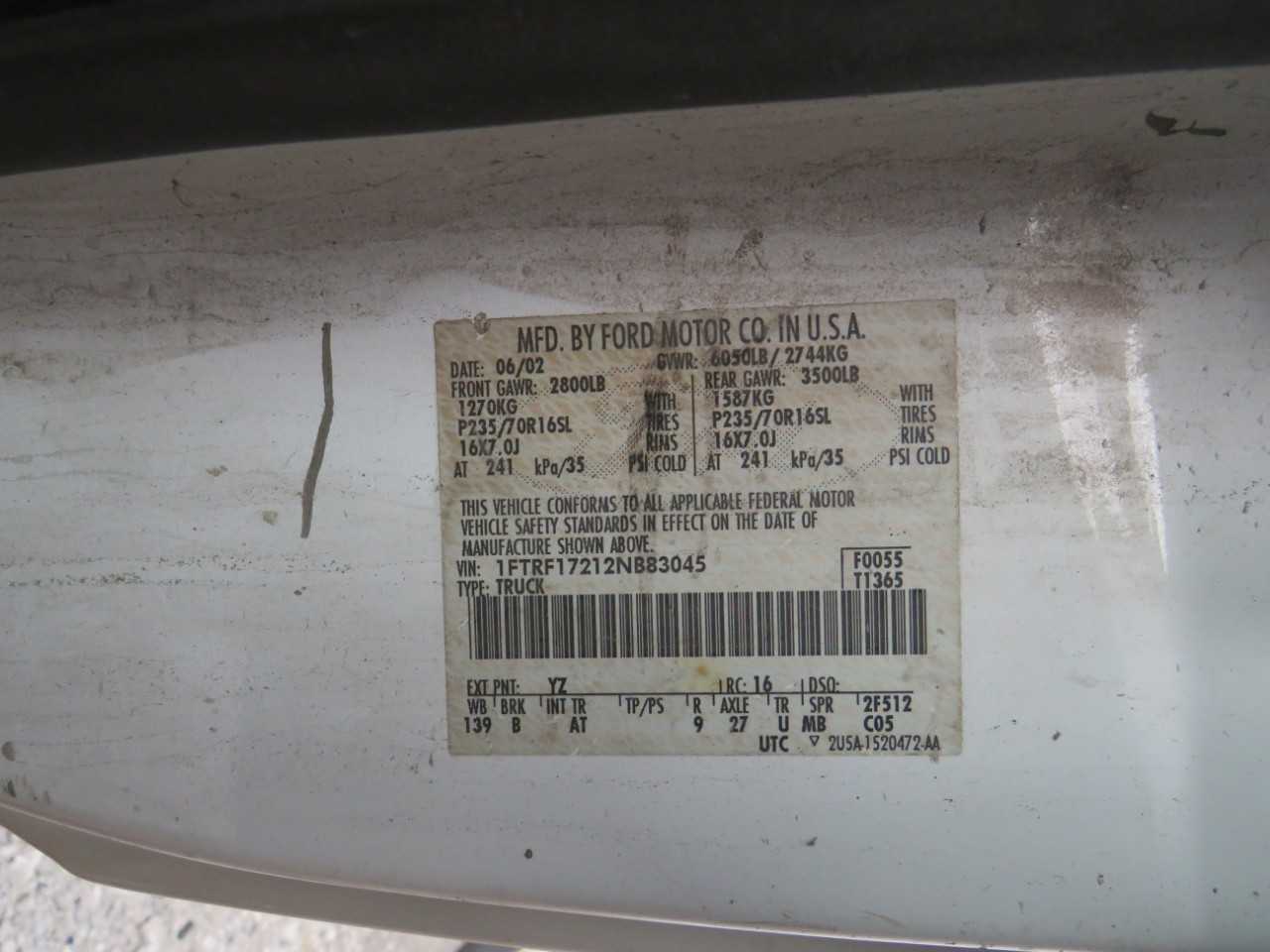 2002 FORD F-150 RWD 2 DOOR V6 CYL GAS TRUCK  VIN:  1FTRF17212NB83045 - HYDRO EXCAVATOR TRUCKS