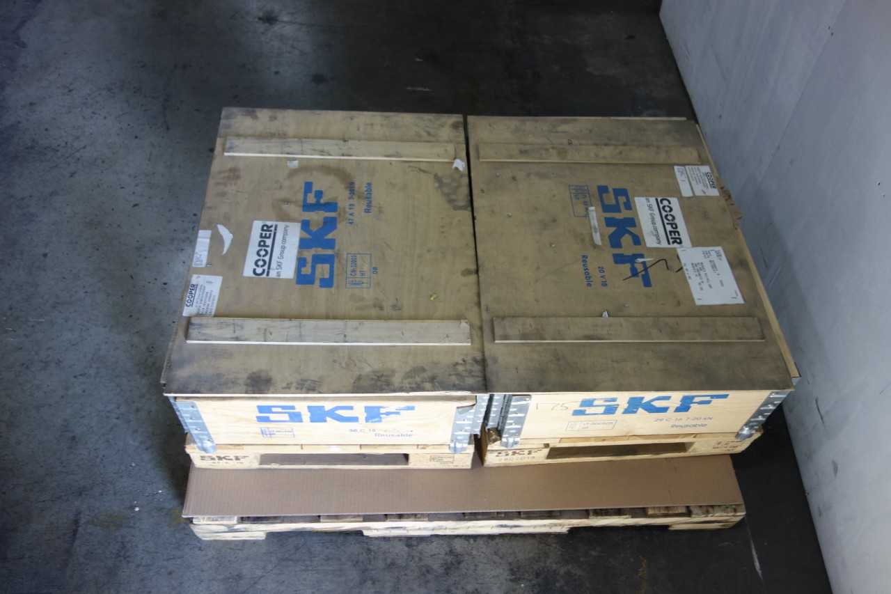 LOT OF 2 SKF COOPER BEARINGS - BEARINGS