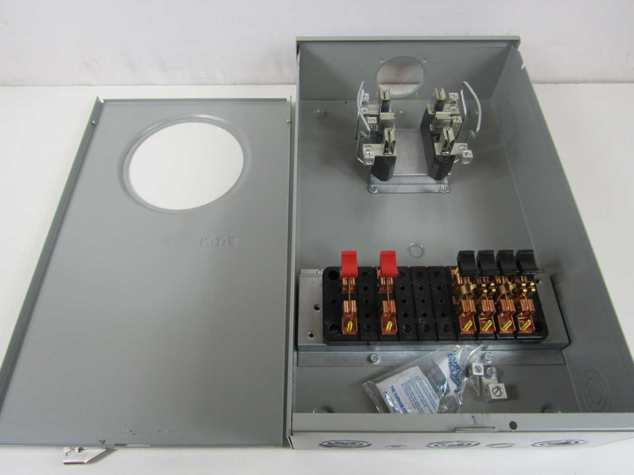 Quantity of 2x USTS61B138CH Electrical Enclosures - ELECTRICAL ENCLOSURES