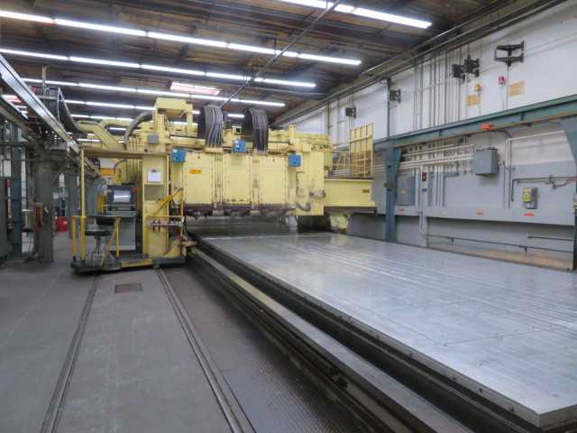 Cincinnati Milacron 5 Axis, 3-Spindle Gantry Mill - CNC MACHINING CENTERS