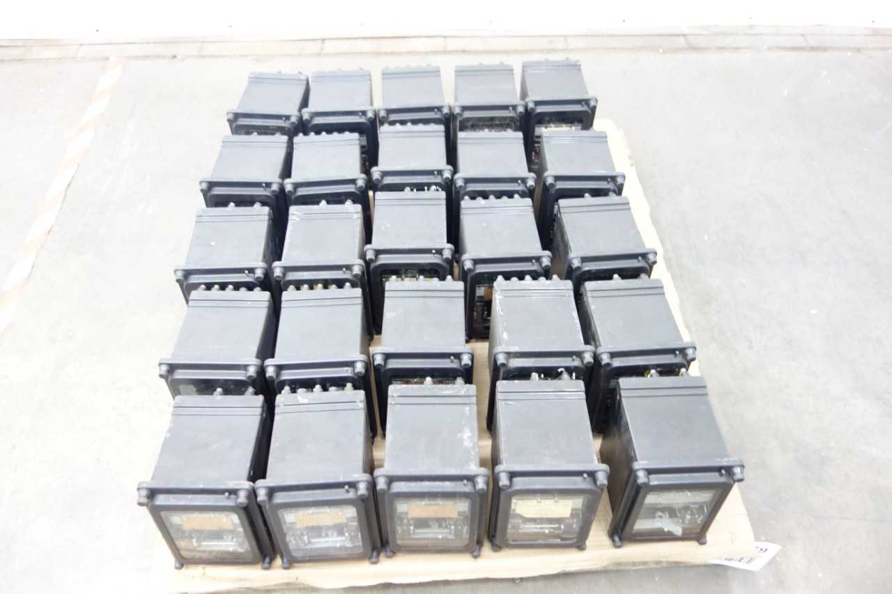 25 ASSORTED TIME OVERCURRENT RELAY - GENERAL ELECTRIC - AUTOMATION & CONTROLS