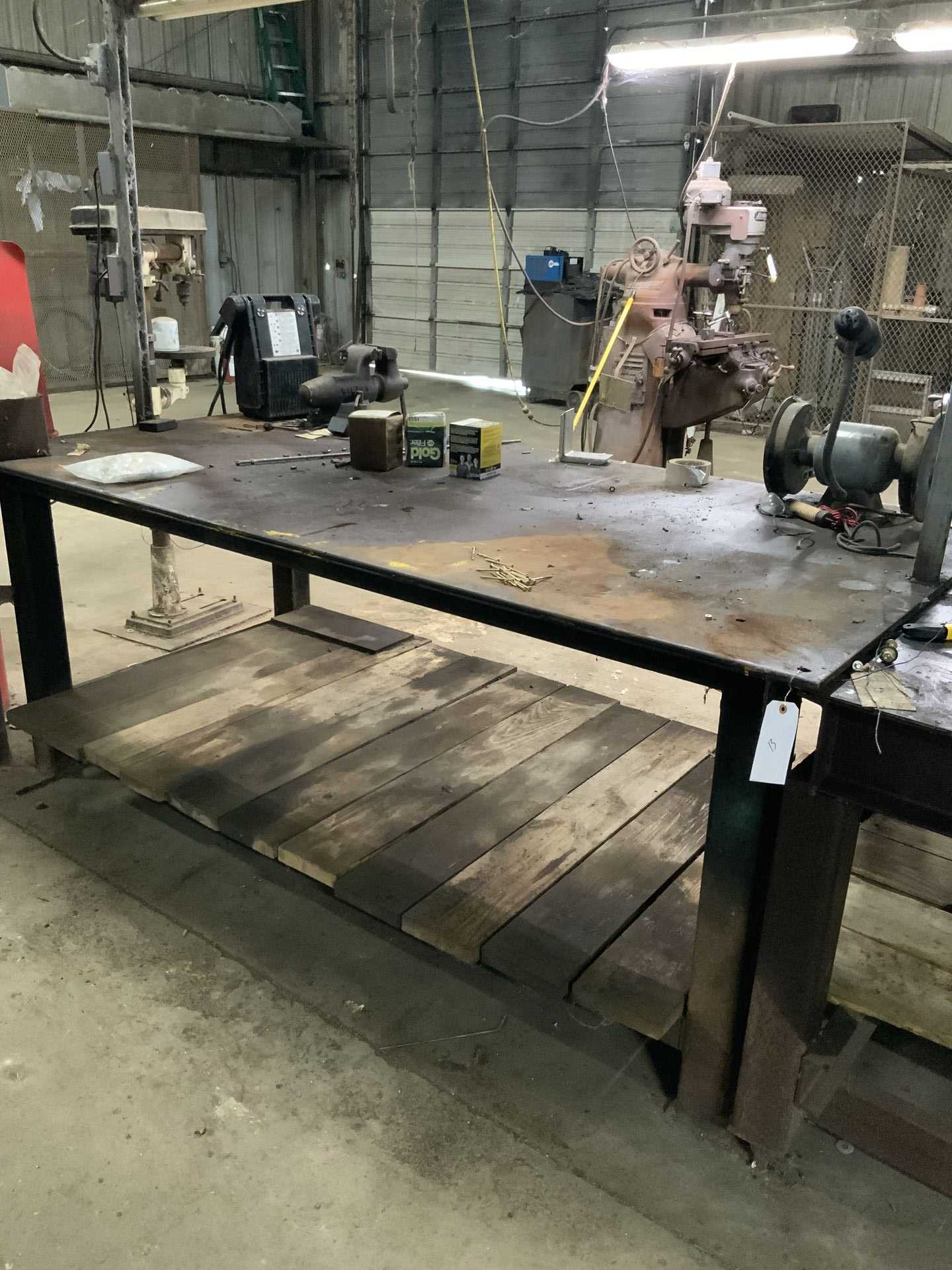 STEEL TABLE WITH VISE & DISC GRINDER - GRINDING MACHINES