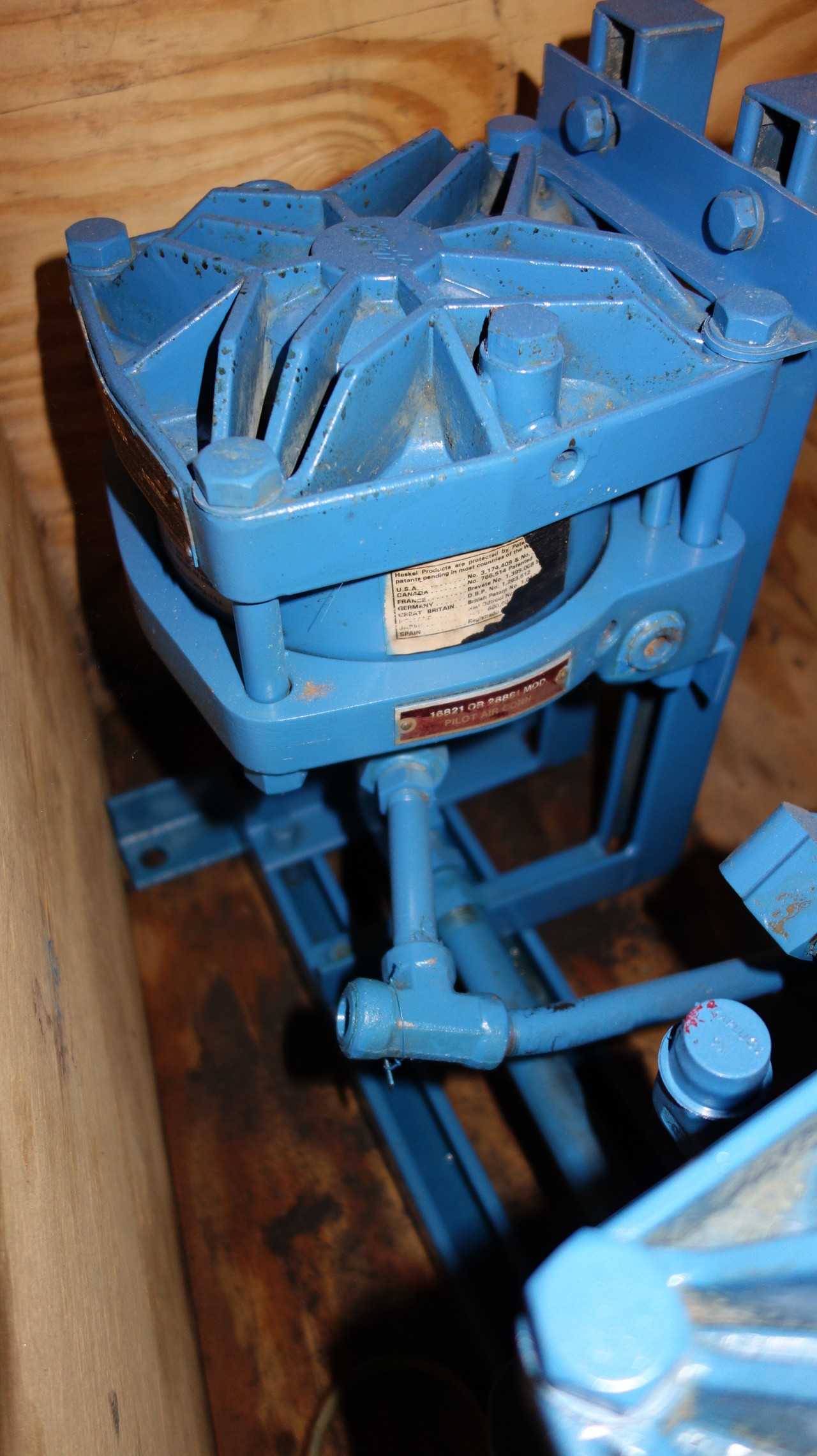 HASKEL PNEUMATIC AIR REGULATOR TANK ASSEMBLY - PROCESS EQUIPMENT