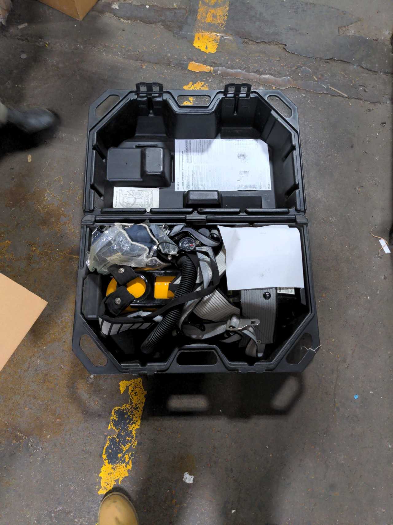 CONFINED SPACE ENTRY - TRAILER MOUNTED EQUIPMENT CONFINED SPACE ENTRY - TRAILER MOUNTED EQUIPMENT