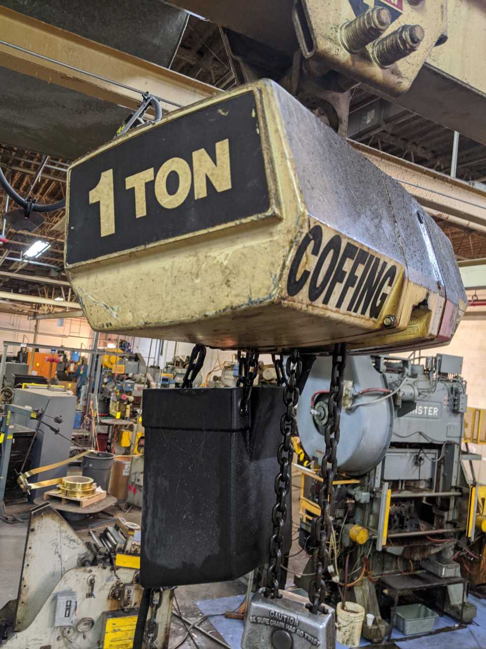 1 Ton Coffing Hoist Duff Norton - LIFTING EQUIPMENT 1 Ton Coffing Hoist Duff Norton - LIFTING EQUIPMENT
