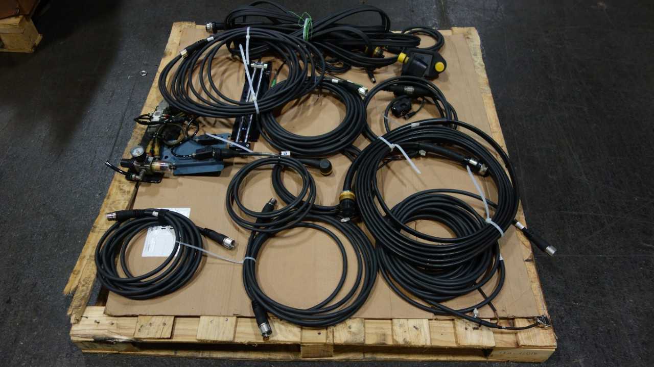 1 PALLET OF ASSORTED ATLAS COPCO REPLACEMENT PARTS, 4220 EXTENSION CABLES, 8435 DISTRIBUTION BOXES - ELECTRICAL COMPONENTS