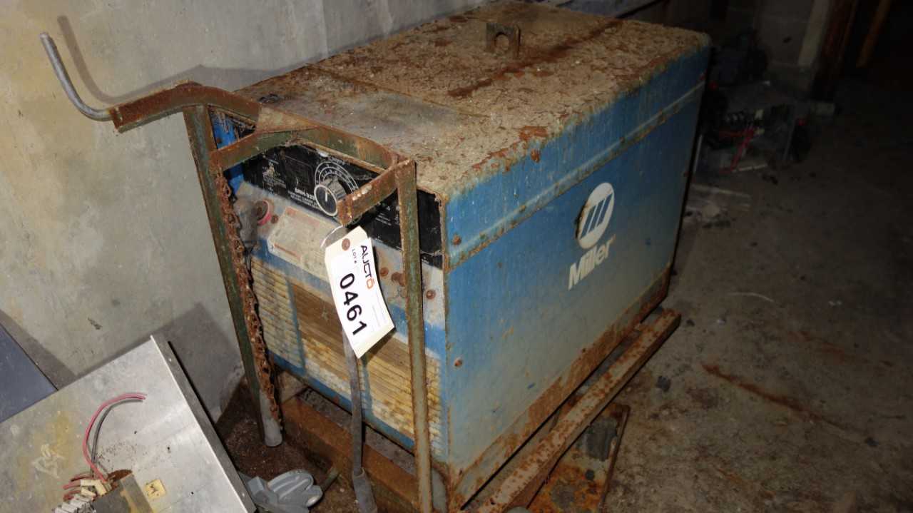 MILLER SRH-333 DC ARC WELDER - WELDING EQUIPMENT