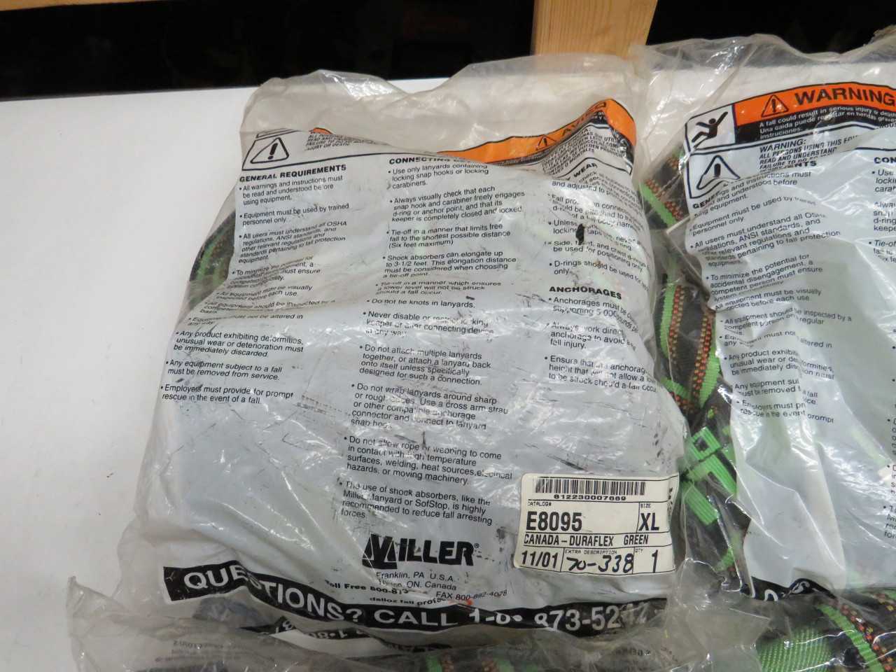 LOT OF 4 MILLER 2X E8095, 2X E650/UGNC FULL BODY HARNESS - SAFETY SWITCH