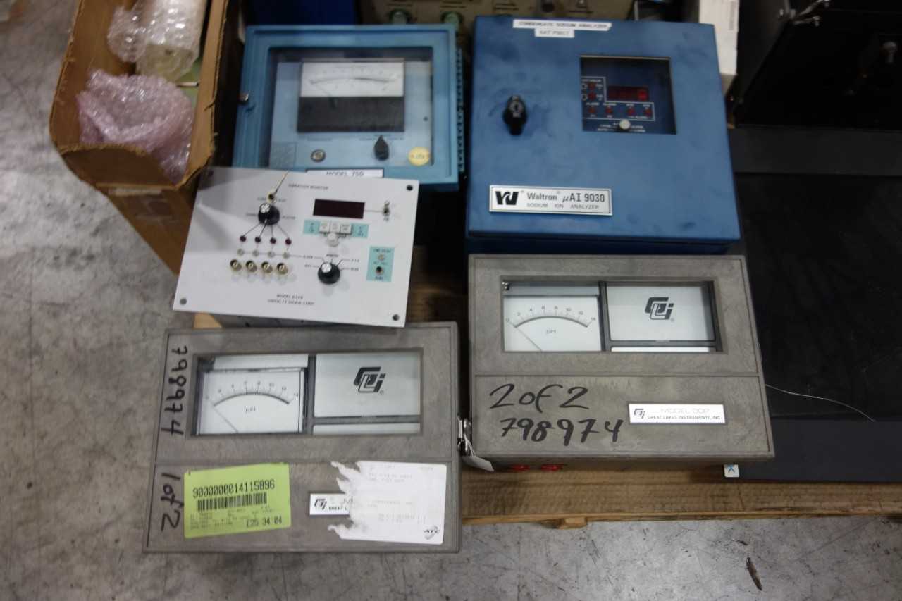 LOT OF ASSORTED LAB EQUIPMENT - LAB & SCIENTIFIC