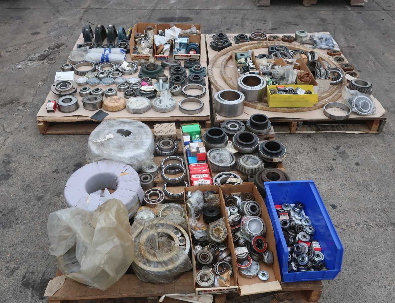 3 PALLETS OF ASSORTED BEARINGS SKF FAFNIR MCGILL - BEARINGS
