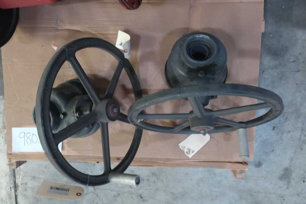 1 PALLET OF ASSORTED VALVES - VALVES