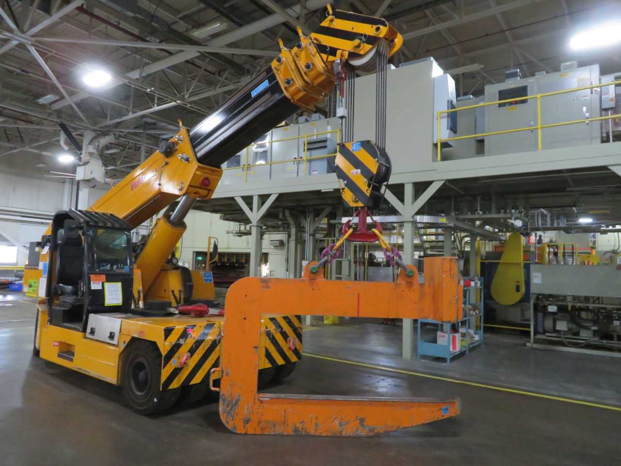Valla 400E Crane Mobile Coil Handling with C Hook - CRANES