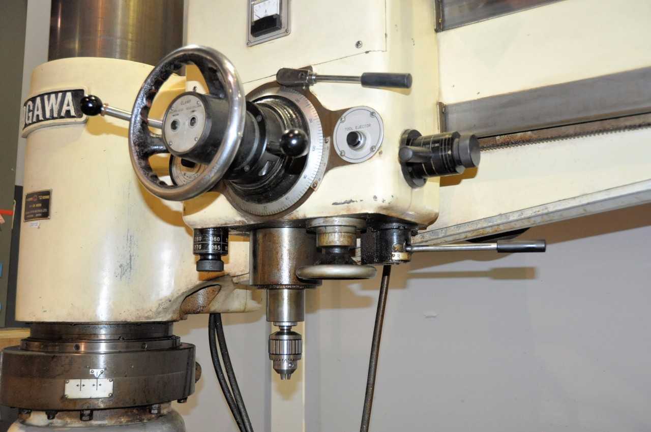 (1988) OGAWA 13 3/4" Column x 41 1/8" Arm Radial Drill - UPRIGHT DRILL PRESSES