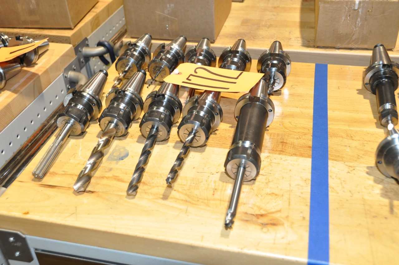 Lot-(10) ERICKSON CAT 40 Tool Holders - ELECTRIC POWER TOOLS