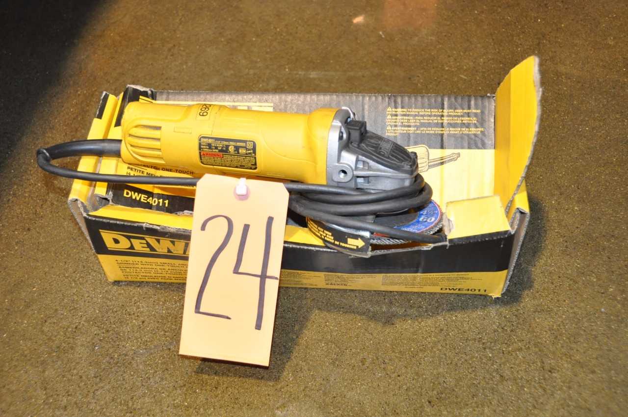 4 1/2" Angle Grinder - ELECTRIC POWER TOOLS