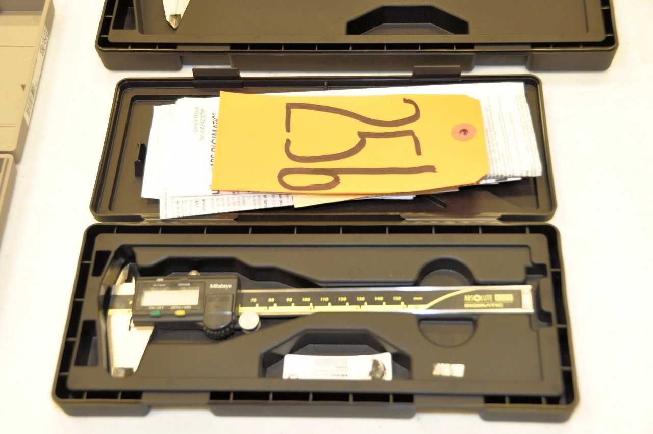 MITUTOYO 6" Digital Caliper - ELECTRIC POWER TOOLS