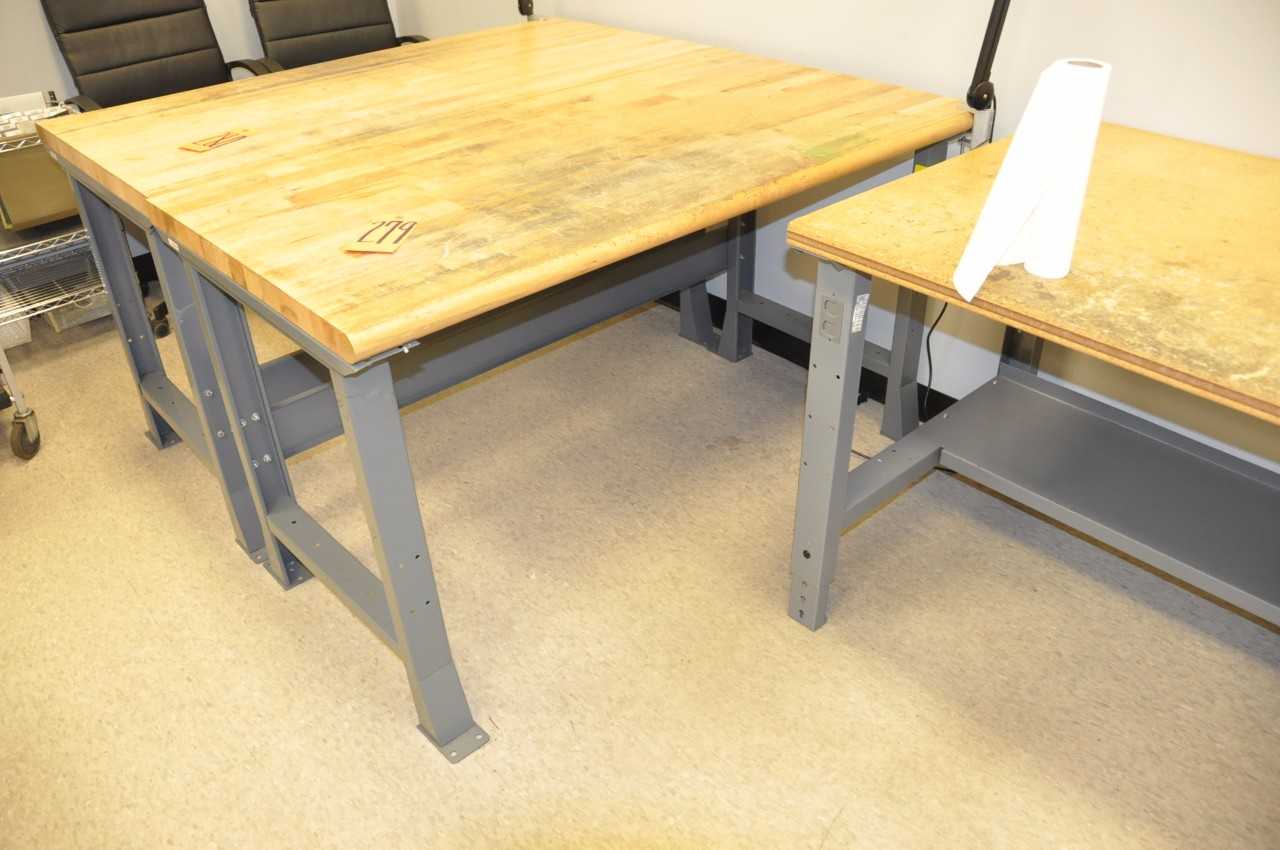 Hardwood Top Bench - MATERIAL HANDLING