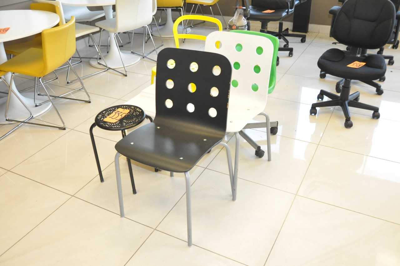 Lot-(4) Chairs, (2) Bins and (1) Stand - MISCELLANEOUS