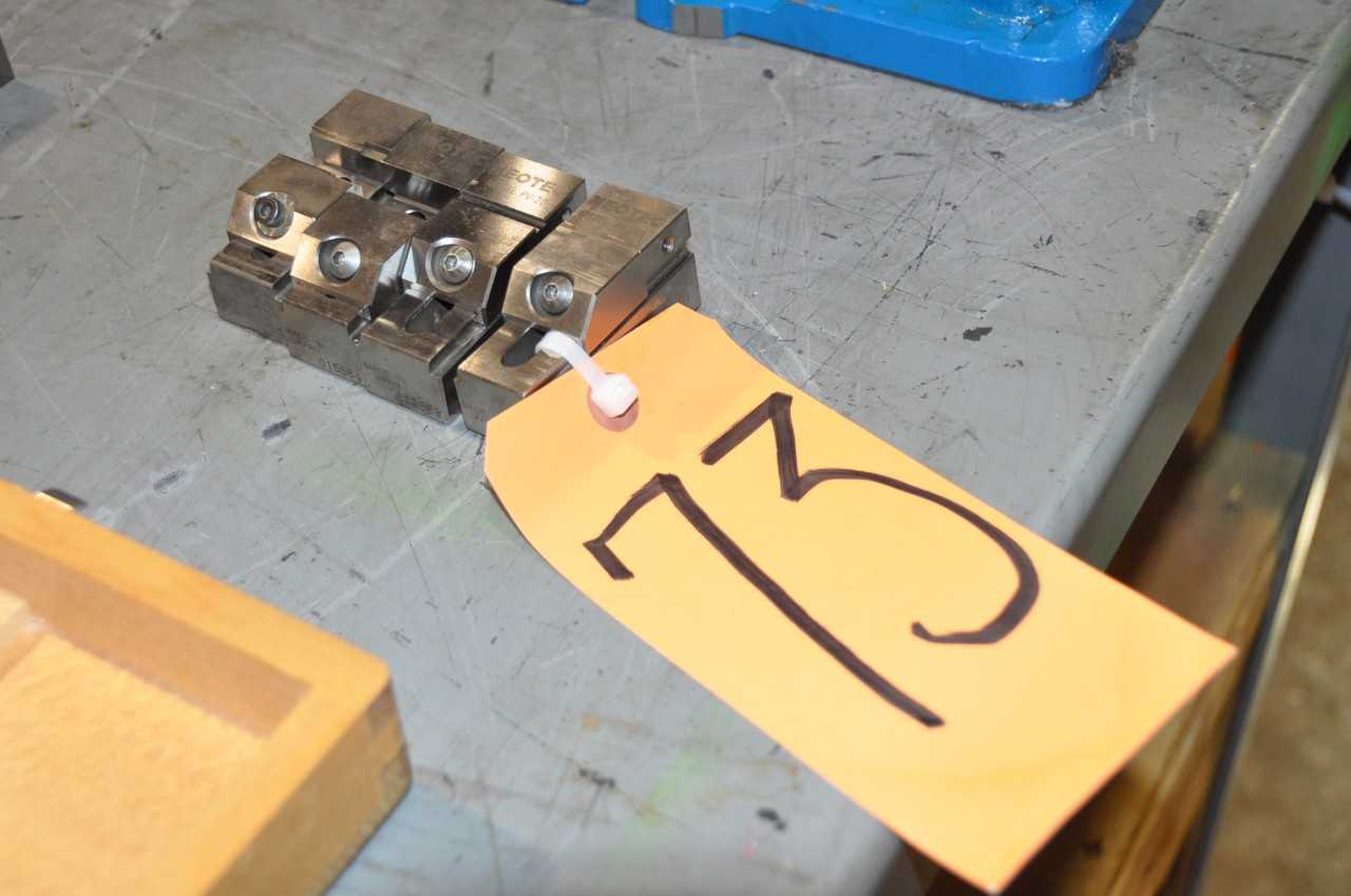 Lot-(4) NEOTEC 1" Precision Vises - ELECTRIC POWER TOOLS