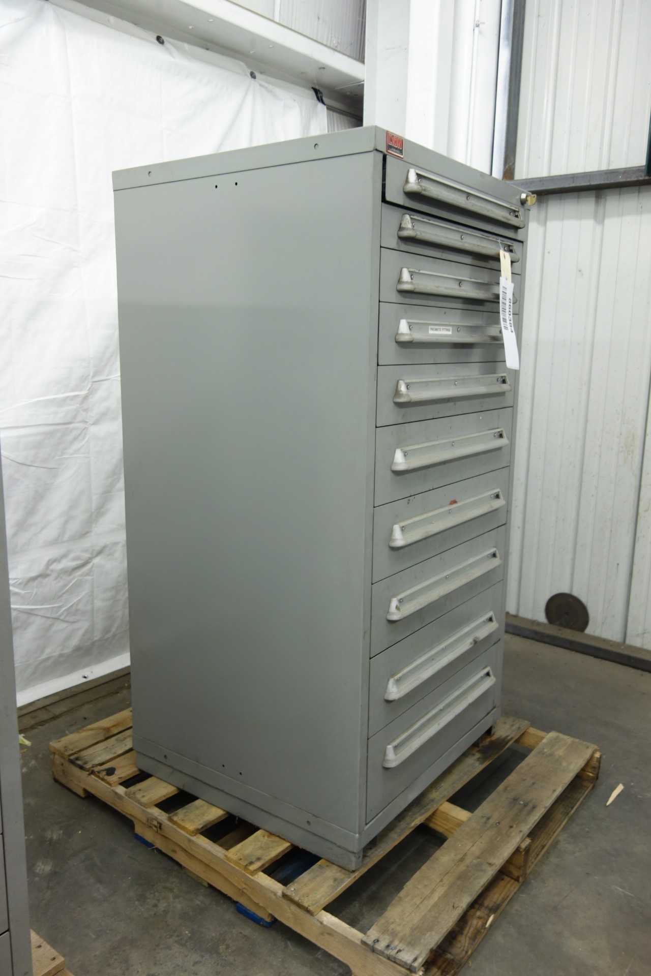 LYON 10 DRAWER LOCKING TOOL CABINET - TOOL STORAGE