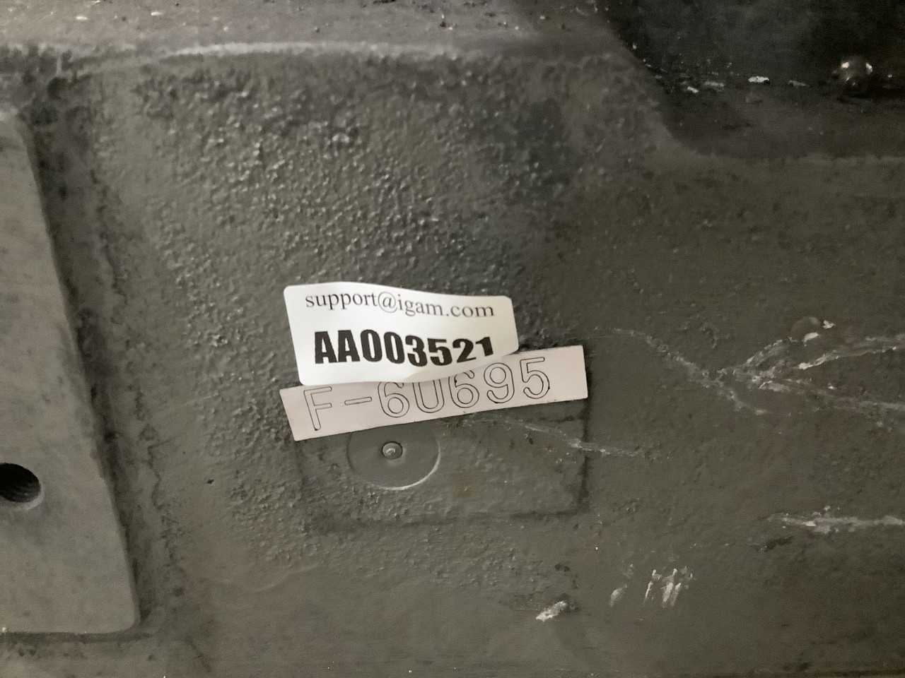 Fanuc 2000IA 200F  (No guarantee operational) - INDUSTRIAL ROBOTS
