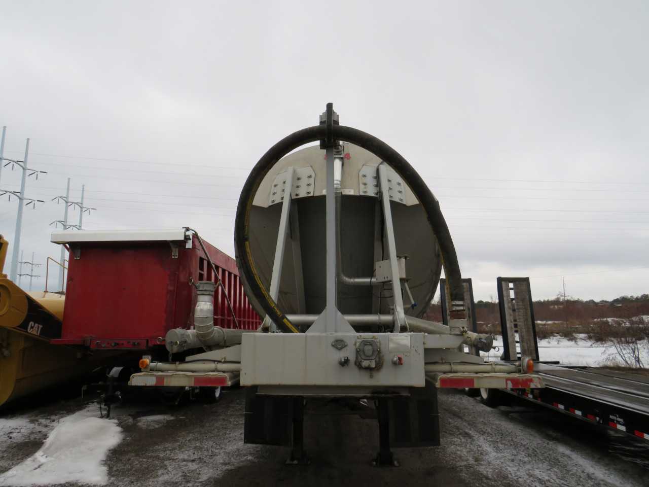 2009 FRUEHAUF DRY ASH TRAILER - TRAILERS