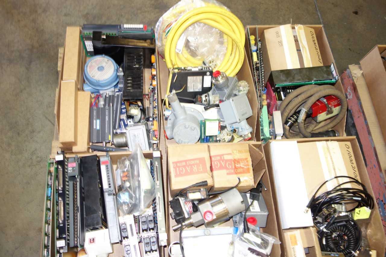4 PALLETS OF ASSORTED ELECTRICAL AUTOMATION, CIRCUITS BOARDS, SERVO MOTOR ASSORTED MODULES, SWITCHES, WIRES AND ACCESSORIES - ELECTRICAL COMPONENTS