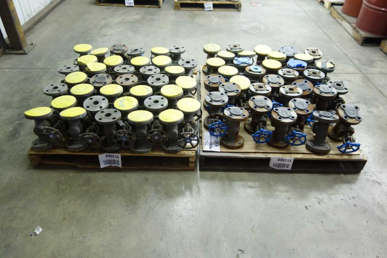 2 PALLETS OF 1-1/2 IN GATE VALVES - VALVES