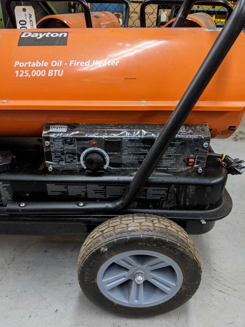 Dayton Portable Oil fired Heater 125000BTU - UNIT HEATER