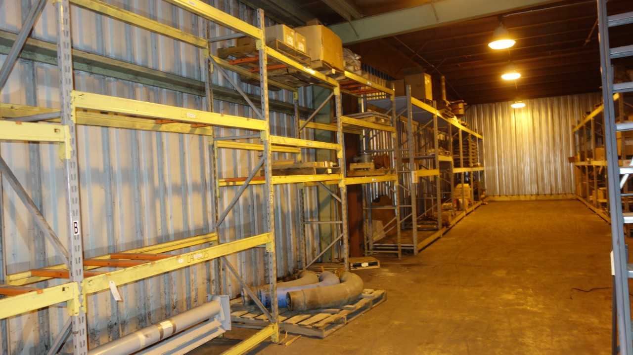 CONTENTS OF 8 RACK COLUMNS, STEEL REPLACEMENT PARTS - PALLET RACKING