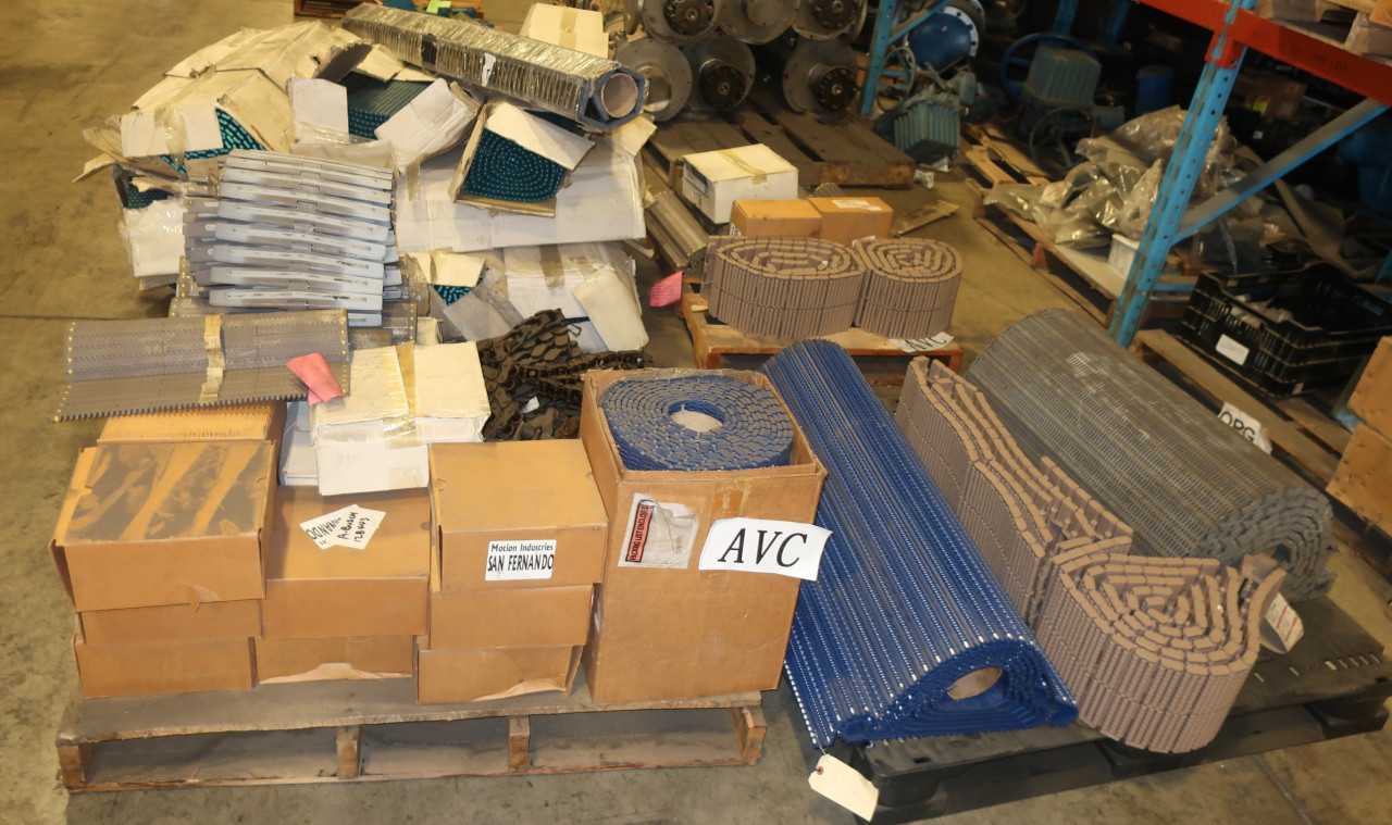 4 PALLETS OF ASSORTED CONVEYOR BELTS AND CHAINS - POWER TRANSMISSION