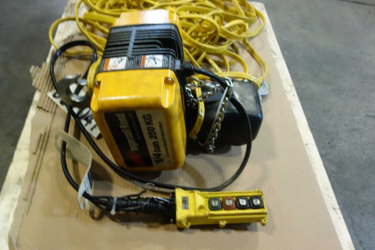 INGERSOLL RAND QCH50 1ND25H10 6 3C QUANTUM 1 5 TON 230V AC ELECTRIC HOIST - LIFTING EQUIPMENT