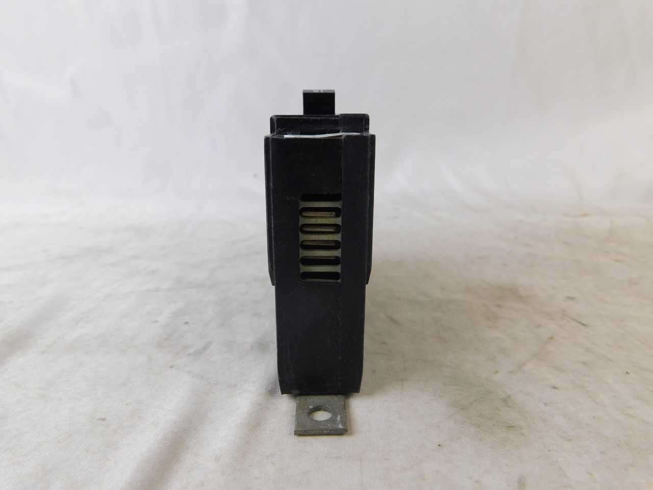 Quantity of 13 New Surplus Eaton GHB1015 MCCB GHB 1P 15A 277V - ELECTRICAL COMPONENTS