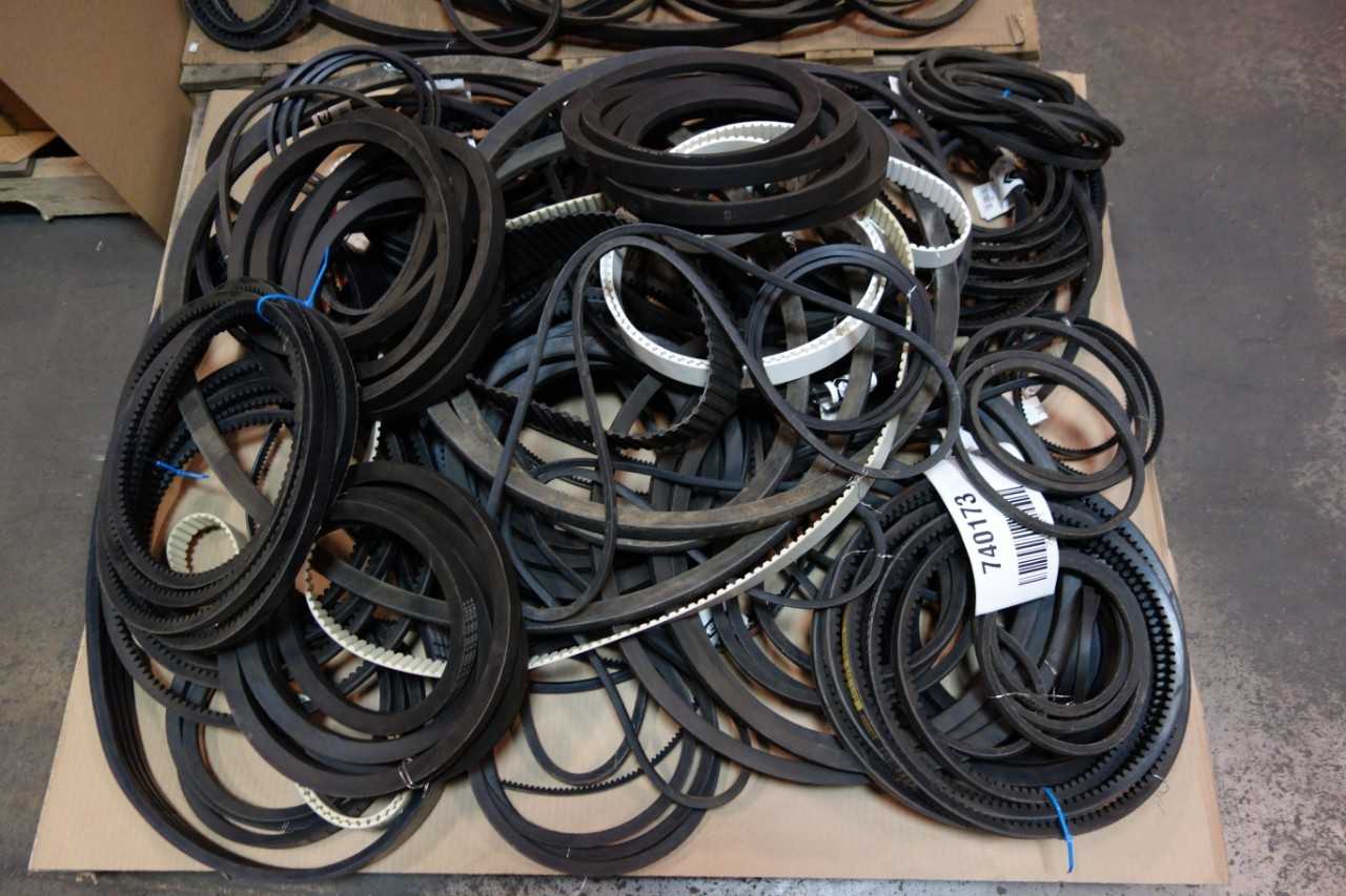 2 PALLETS OF ASSORTED V- BELTS AND TIMING BELTS- CATERPILLAR, BROWNING, GATES, JASON, OPTIBELT - BELTS