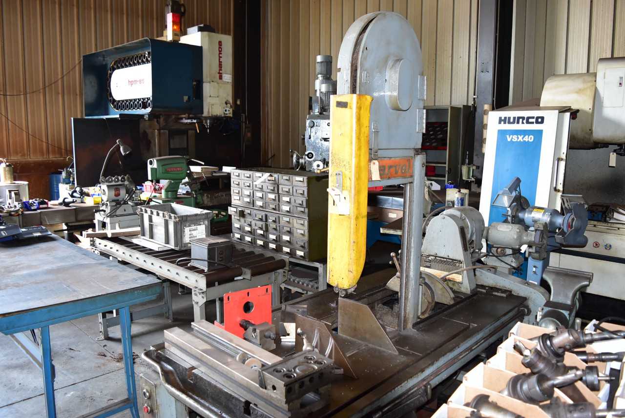 Marvel Vertical Bandsaw No 8 S/N 89273 - METAL SAWS