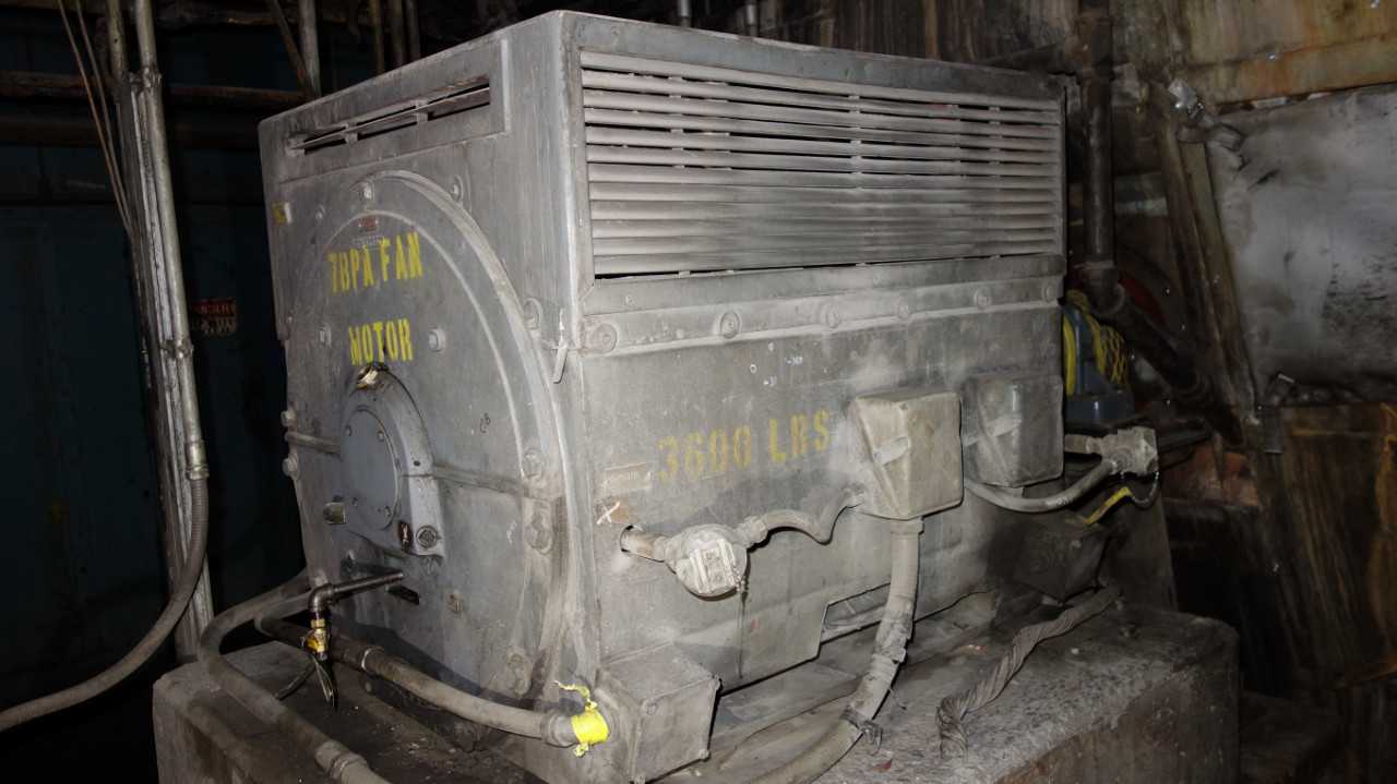 ALLIS CHALMERS 146 RG 600HP AC MOTOR 2300V 586US - MISCELLANEOUS