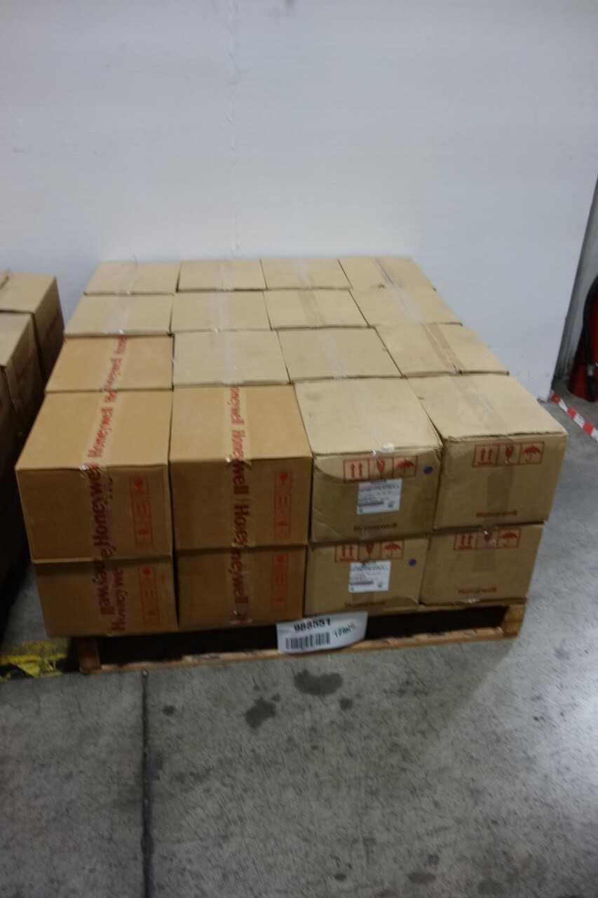 1 PALLET OF ASSORTED HONEYWELL TRANSMITTERS - INSTRUMENTATION