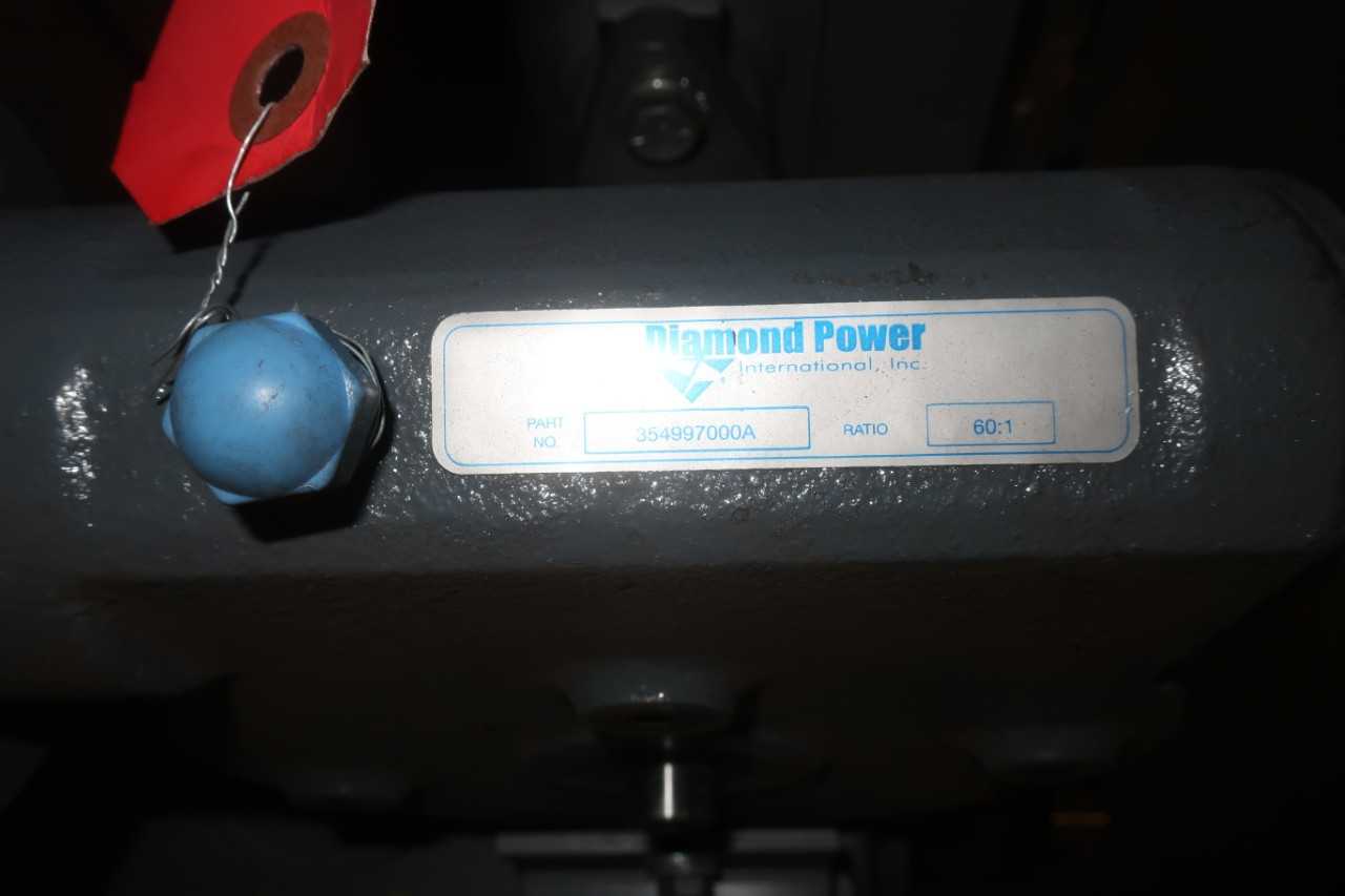 LOT OF 2 COAL DAMPER ACUATORS - MISCELLANEOUS